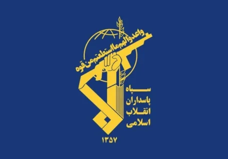 عبور ۲۵ کشتی از تنگه هرمز در ۲۴ ساعت گذشته