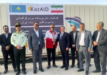 ارسال کمک‌های بشردوستانه قزاقستان به ایران
