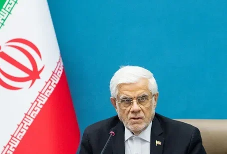 عارف: نیروگاه های صنعت آسیب هایی دیده اند/ حتی الامکان خاموشی نخواهیم داشت
