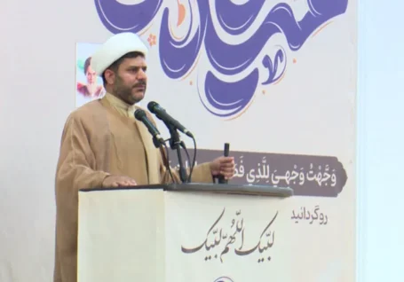 امام جمعه موقت بندرعباس: نباید اجازه تفرقه افکنی در جامعه داده شود