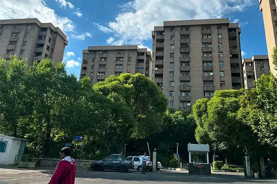 تصویری نوستالژیک از بادکنک فروش های خیابان ولیعصر