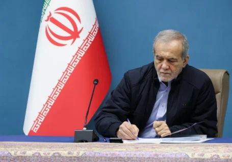 پزشکیان: سیاست ایران گسترش همکاری با همسایگان و کشورهای مسلمان است
