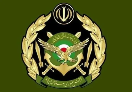ریزپرنده متخاصم دشمن در حوالی قشم توسط پدافند هوایی ارتش منهدم شد
