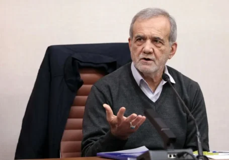 دستور رئیس جمهور برای تسریع در فعال سازی مسیرهای جایگزین واردات و استفاده از ظرفیت همسایگان