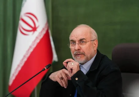 دکتر قالیباف: نود میلیون ایرانی مدال دفاع از وطن را دارند