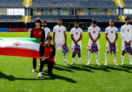 ایران با بازوبند مشکی در دیدار مقابل مصر