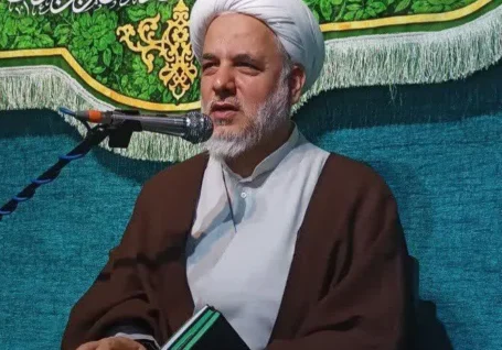 امام جمعه ساوه: جهاد میدانی مسئولان راهگشای حل مشکلات مردم است