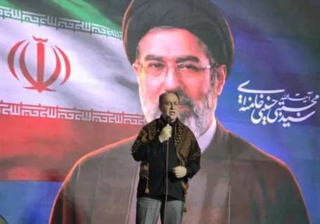 نایب رئیس مجلس: آمریکا تمدن، تاریخ و هویتِ ملت ایران را در این جنگ هدف قرار داد