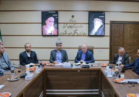 قطعی برق خارج از برنامه به صنایع و بازارهای صادراتی آسیب می زند