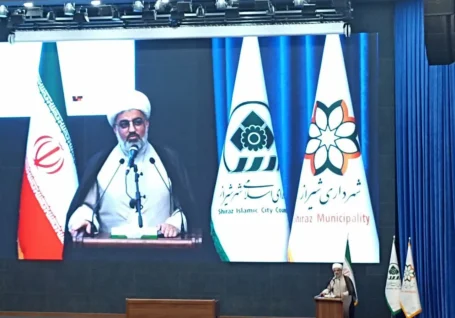 مدیرکل تبلیغات اسلامی فارس: مسیر روشنگری و مقابله با شبهات دشمن در جنگ های شناختی است