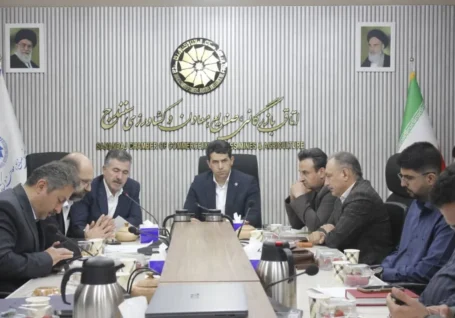 صنایع دستی، راهبردی برای اشتغال و ارزآوری در شرایط جنگ اقتصادی است
