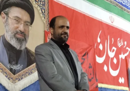 تقویت وحدت ملی رمز عبور از توطئه های دشمنان است