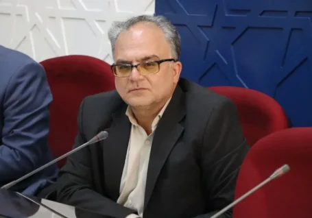 فرماندار سمنان: توسعه تولید و صیانت از اشتغال نیازمند رفع موانع پیش روی واحدهای صنعتی است
