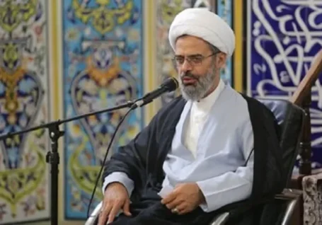 توصیه مذاکراتی امام جمعه بجنورد: مومنان باید «اَشدّاءُ علی الکفّار» باشند