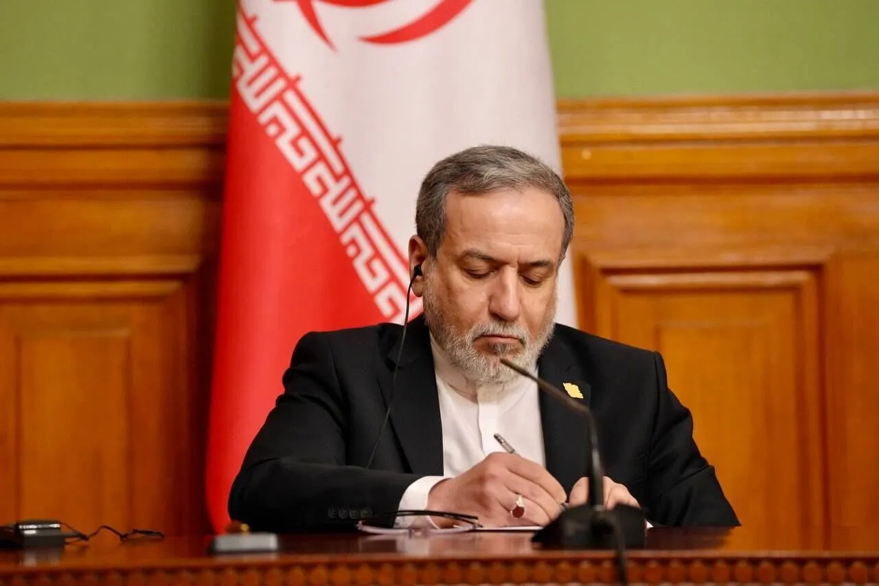 تبریک «عراقچی» به «پاشینیان»