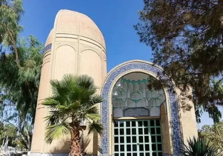 بانو امین نماد توانمندی زنان است/زن مجتهد می تواند مرجع معنوی باشد