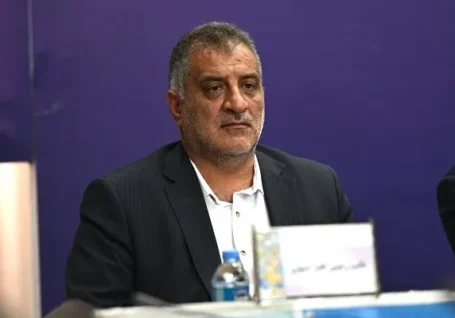 صیامی: غیبت در مسابقات داخلی شانس حضور در تیم ملی را کم می کند