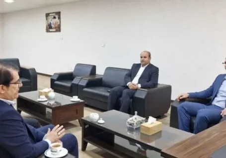 فرماندار تنگستان: رفع موانع تولید در شهرستان ضروری است