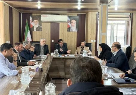 دکه های سطح شهر شهرکرد با عدالت واگذار شود