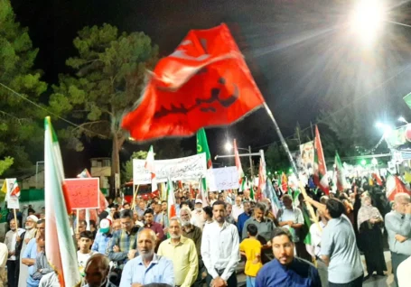 میدان داری مردم آزادشهر؛ شب های حضور روایتگر پیوند ملت و آرمان ها