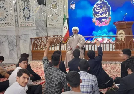 تلاقی شور و شعور در جشن غدیرِ نوجوانان در حرم مطهر رضوی
