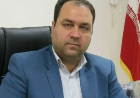 علی دونده: با تجربه جنگ اخیر، خراسان می تواند به قطب جدید صنایع فولاد و پتروشیمی بدل شود