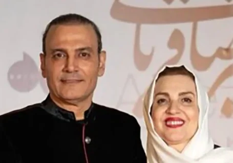 فیلم / آواز وطن پرستانه / علیرضا قربانی میخونه من آن شهر دورم که بغضش شکسته ایران بغض کرد