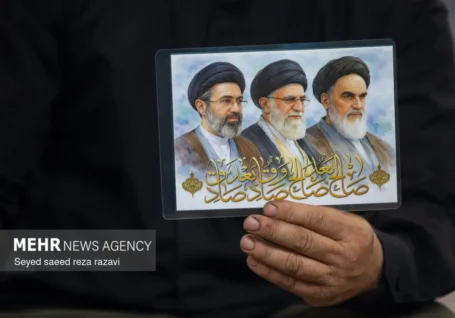 گزارش تصویری مراسم یادبود خانواده امام شهید و رهبر معظم انقلاب اسلامی