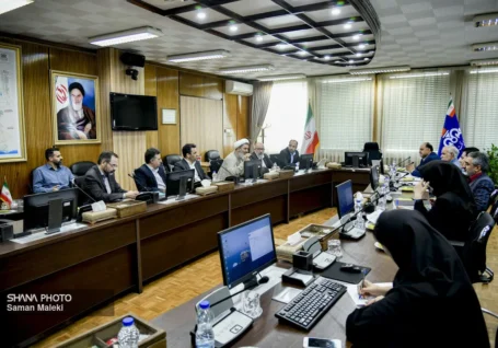 نشست معاون امور حقوقی و مجلس وزارت نفت با مسئولان معاونت راهبردی و امور مجلس ریاست جمهوری
